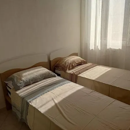 A 2 Passi Dal Mare Tuscan Estate - Centro Apartment *