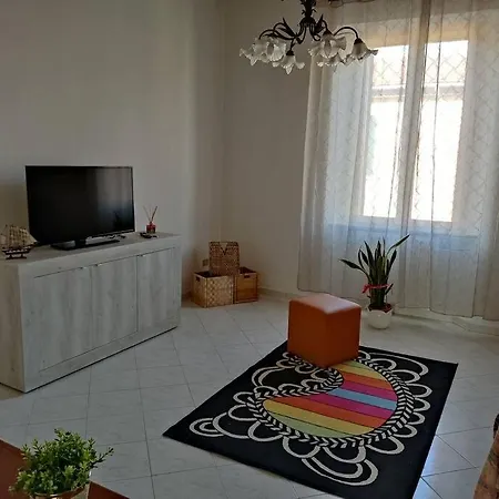 Apartment A 2 Passi Dal Mare Tuscan Estate - Centro Piombino